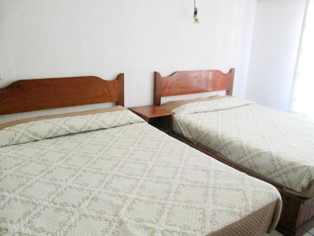 Hotel Guzman ヒリトゥラ エクステリア 写真