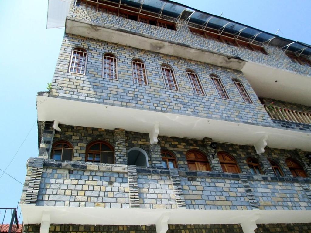 Hotel Guzman ヒリトゥラ エクステリア 写真
