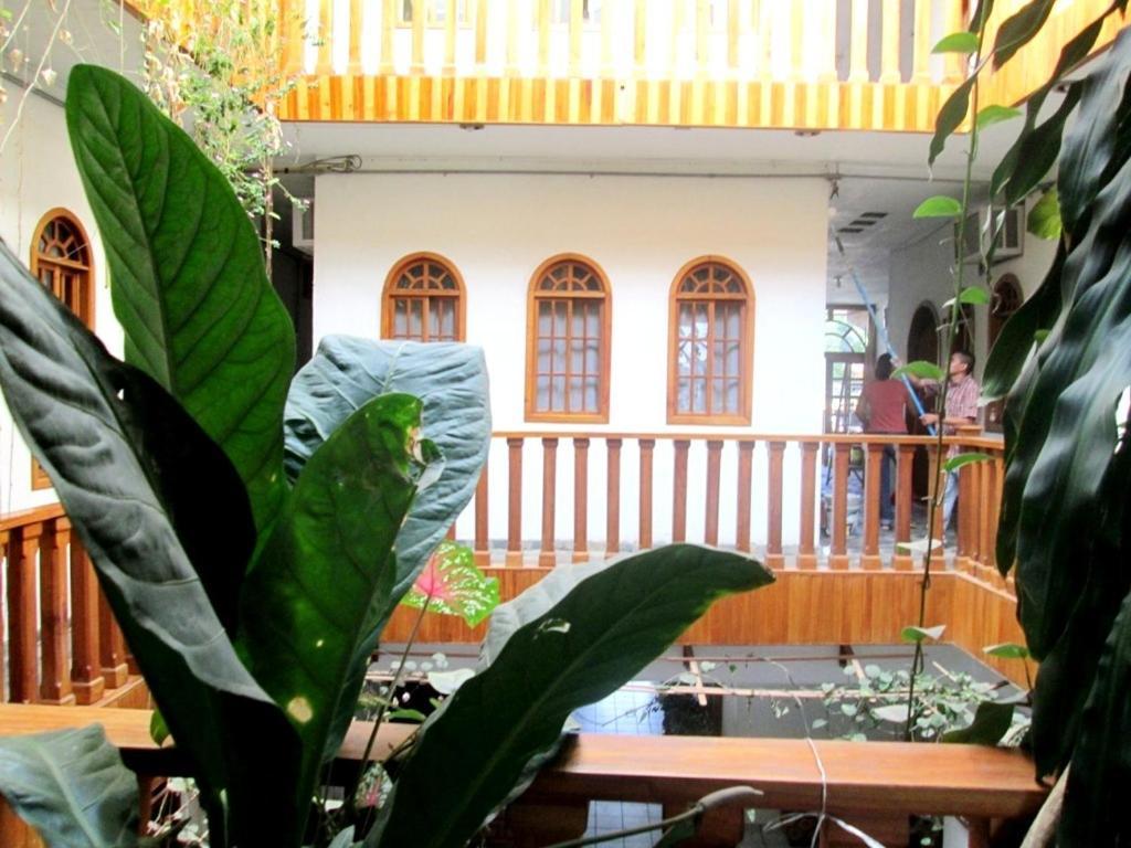 Hotel Guzman ヒリトゥラ エクステリア 写真